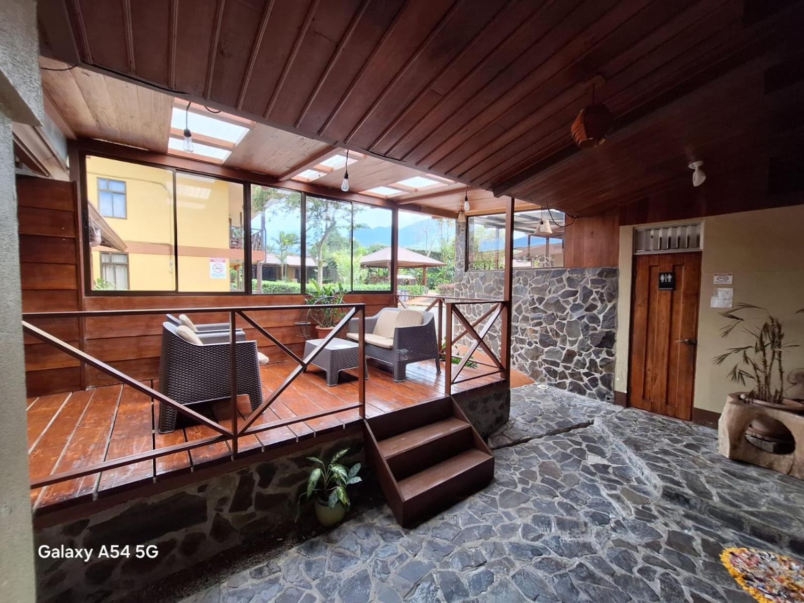 Iris Arenal Hotel La Fortuna Esterno foto