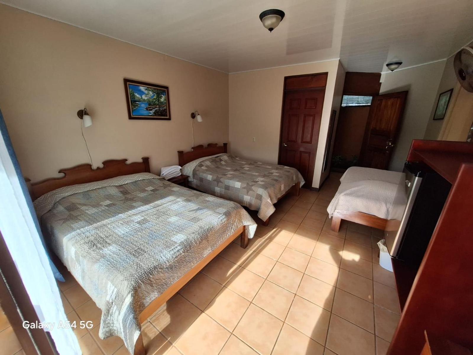 Iris Arenal Hotel La Fortuna Esterno foto