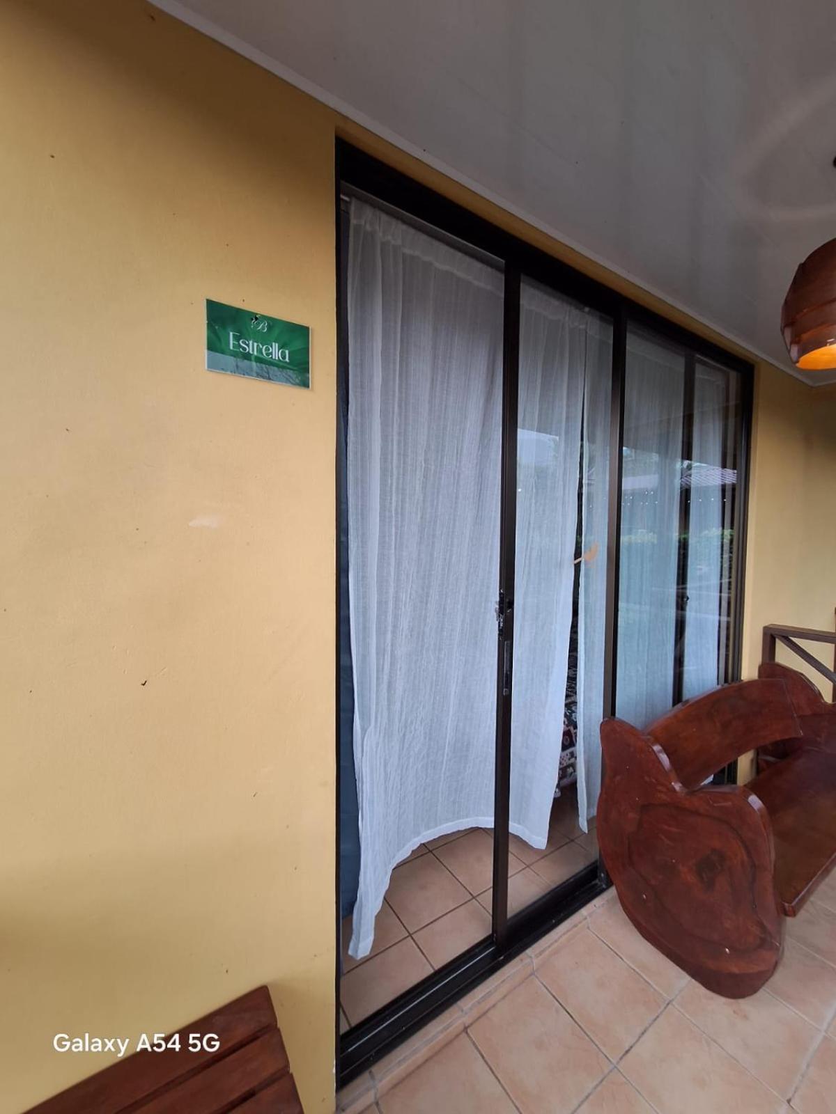 Iris Arenal Hotel La Fortuna Esterno foto