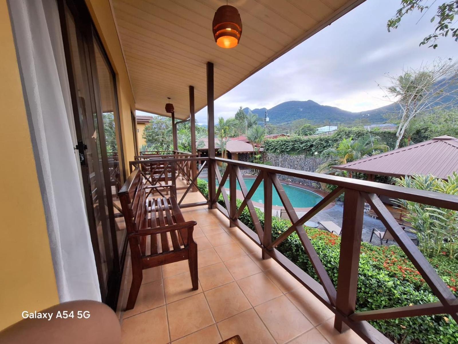 Iris Arenal Hotel La Fortuna Esterno foto