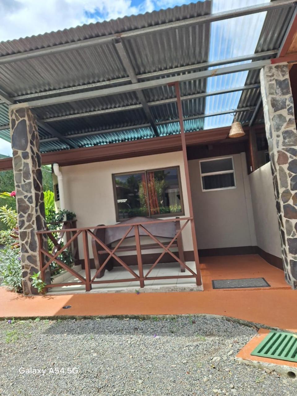 Iris Arenal Hotel La Fortuna Esterno foto